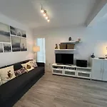 La Isla A Λορέτ Ντε Μαρ